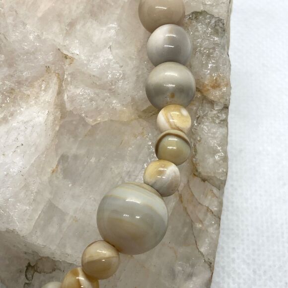 Vintage‎ Handmade Beige Banded Agate Round Beaded 18.5'' Necklace 33.3g - Picture 5 of 8